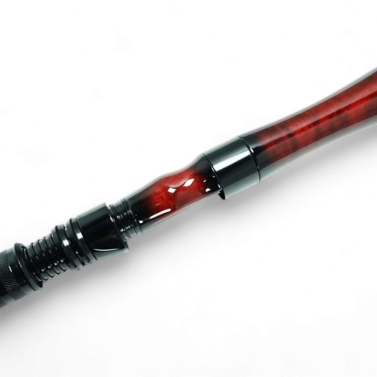 新作シングルハンドルが登場 – 渓流用トラウトロッド、ロッド